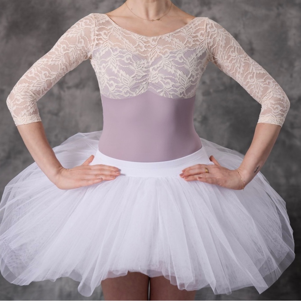 SUPER SALE!! Elegant Ballet Leotard with Lace Detail & Lilac Color for Dance